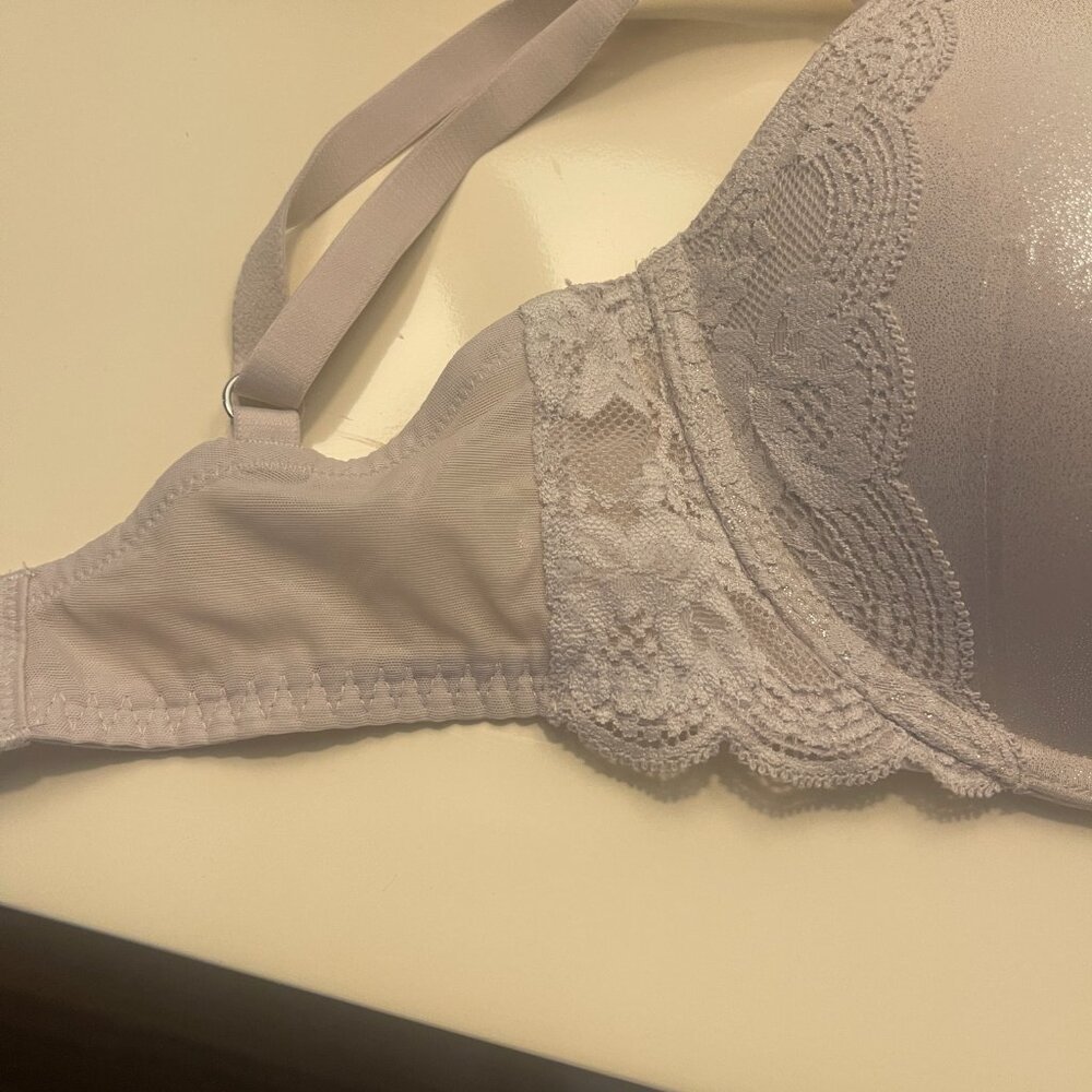 Victoria Secret Dream Angels Push Up Bra 32DD Pearlescent Silver / Grey - Picture 2 of 8